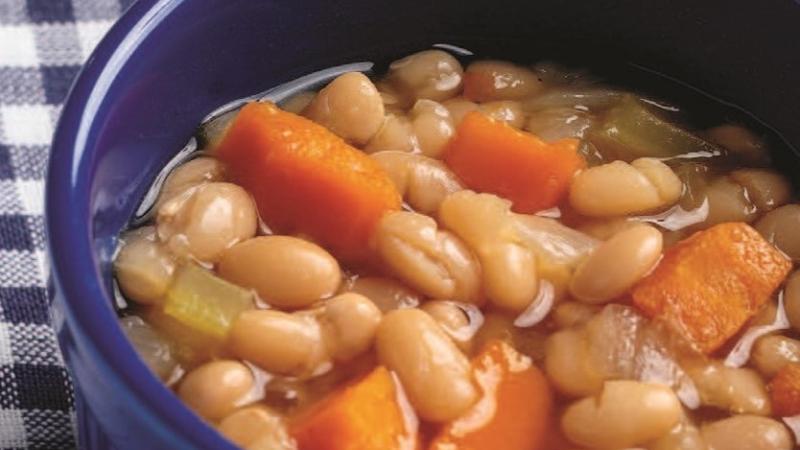 Slow Cooker Navy Bean Soup