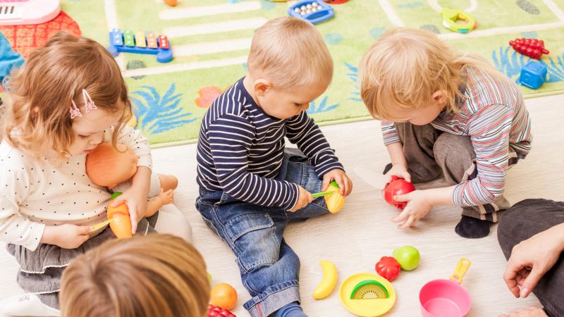 toddlers playing